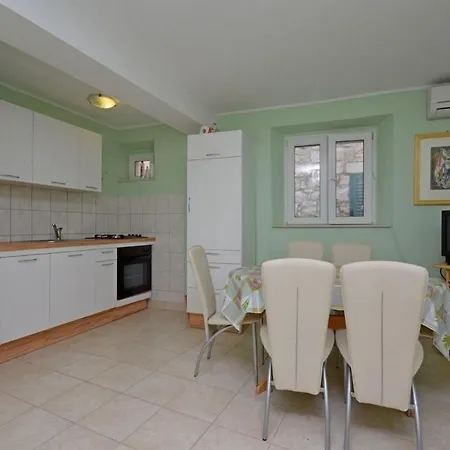 House Marija Semesterbostad Lastovo