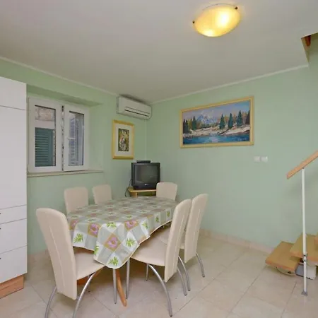 House Marija Holiday home *